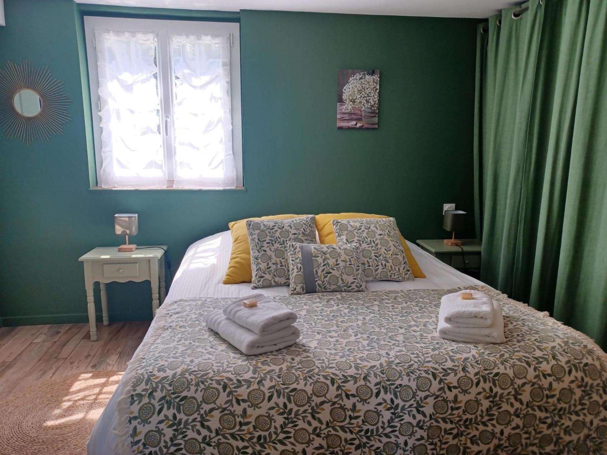 翁弗勒尔Les Pommiers住宿加早餐旅馆 外观 照片